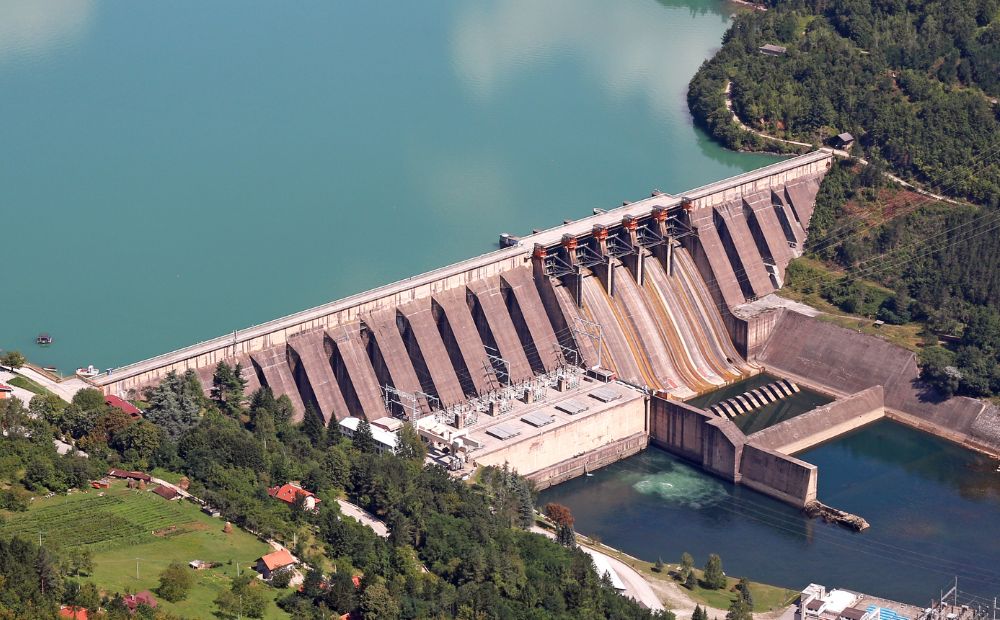 Hydroelectric Dams: Engineering Marvels Driving Clean Energy Production - Energy Evolution Expo